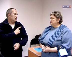 В Томске глухие бесплатно получили 30 слуховых аппаратов
