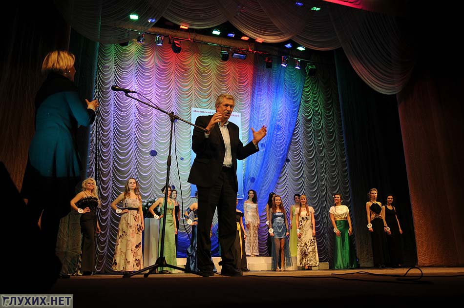 Председатель жюри – Николай Чаушьян рассказывает, как трудно было выбирать победителей.