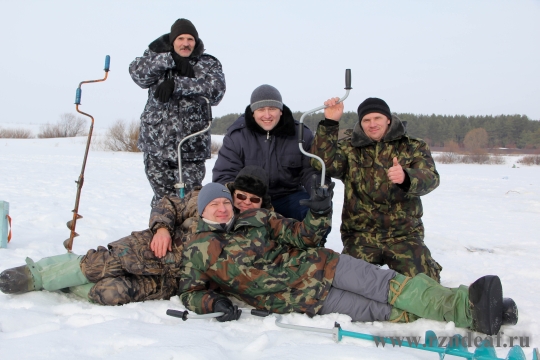 Участники первого конкурса "Зимняя Рыбалка".