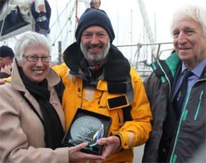 За кругосветное путешествие глухой яхтсмен получил награду «за особые заслуги»