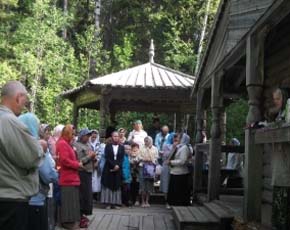 Группа глухих совершила паломническую поездку в урочище Куртяево