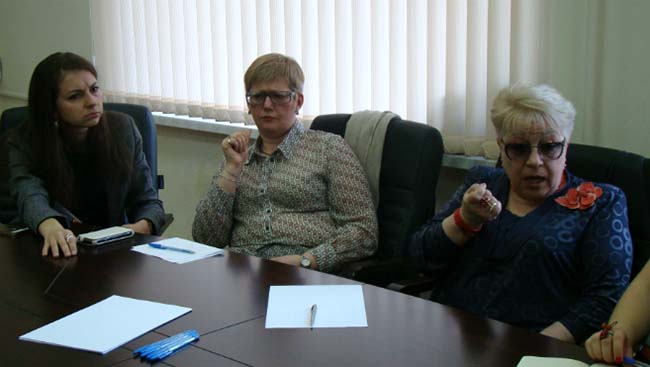 Слева направо: Ольга Копнина (РГСУ), Варвара Ромашкина (РГСАИ), Валентина Камнева (РГСУ).