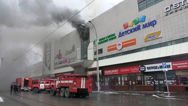 Пожар в ТЦ в Кемерово. Фото с сайта 360tv.ru
