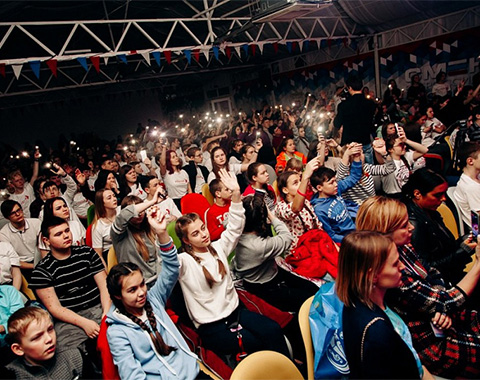 В Анапе стартовал Всероссийский фестиваль жестовой песни