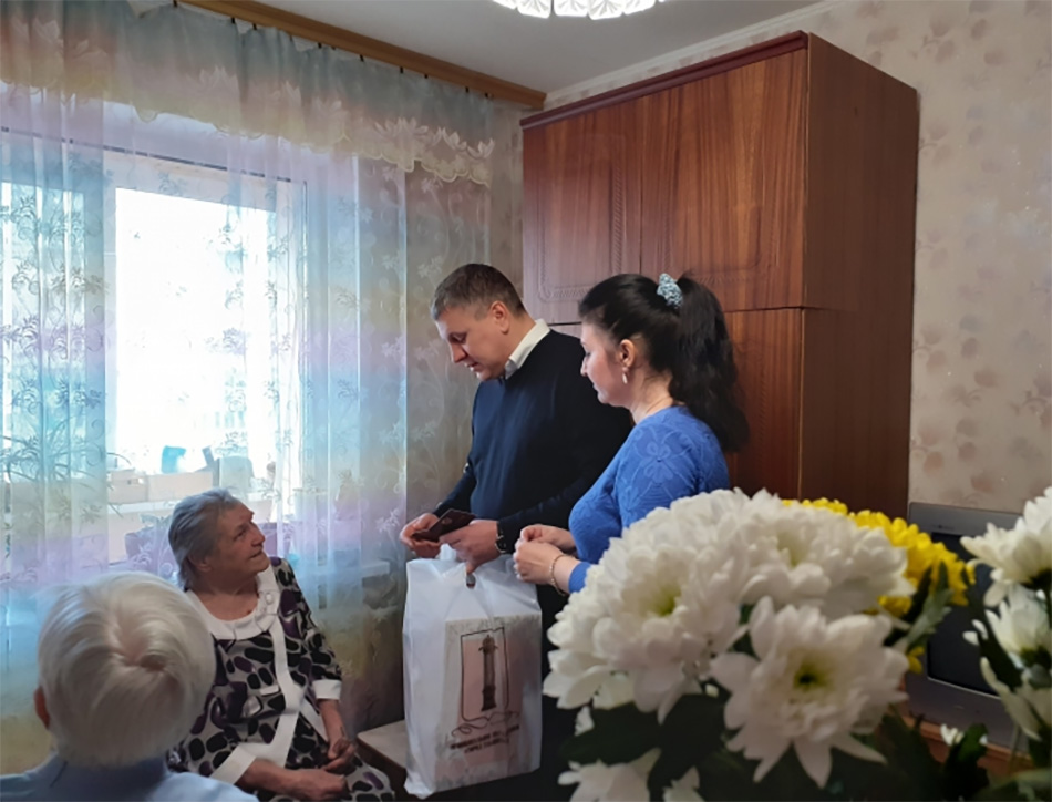 Глухая жительница Ульяновска получила поздравление от президента