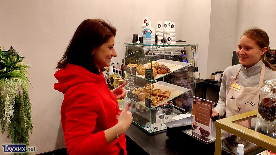 В Москве открылась кофейня, в которой заботятся о глухих