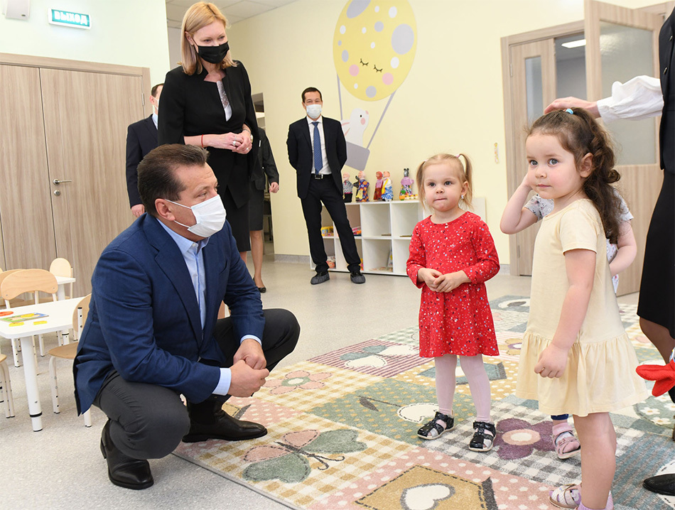 В Казани открылся первый детсад с группой для слабослышащих детей