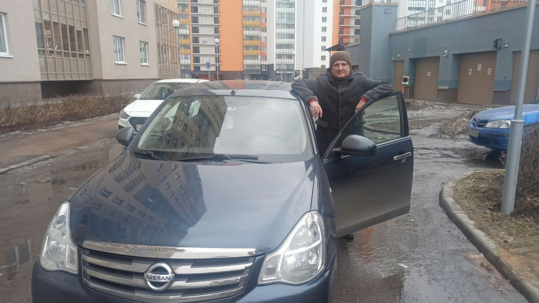 Интервью с глухим водителем Яндекс Такси Евгением Лавреновым