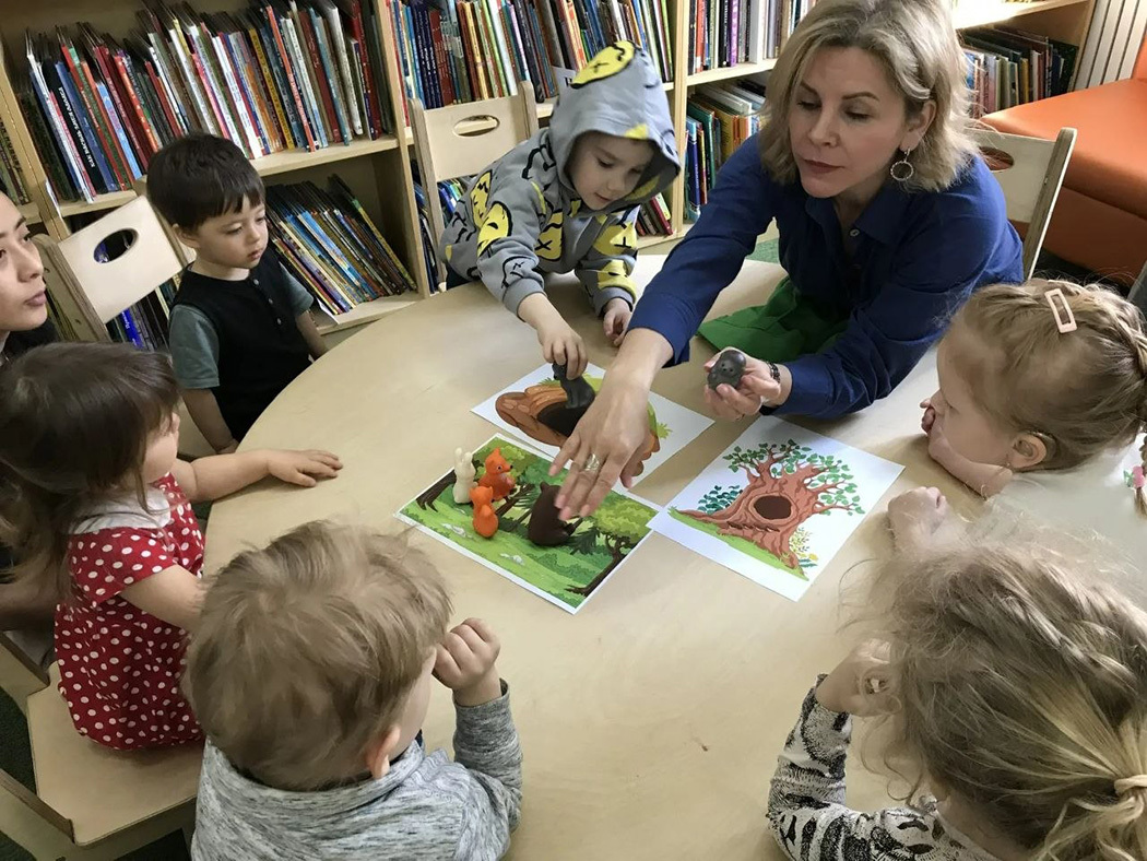 Литературно-просветительский проект «Маленькие билингвы». Программа литературных и игровых занятий для малышей 2-4 лет